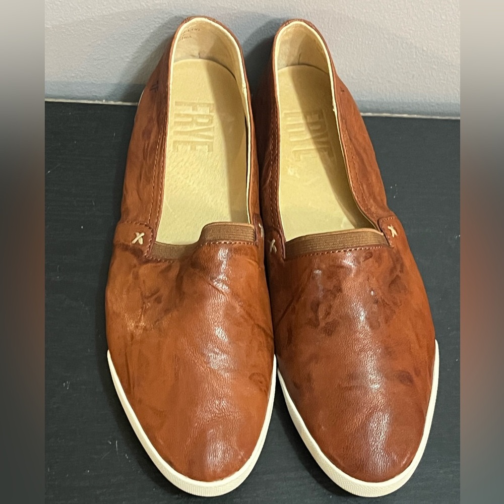 NWOT Women’s Frye Melanie Brown Leather Slip-On Footwear - Picture 12 of 13